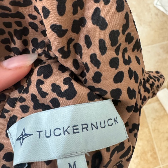 Tuckernuck Daphne - Picture 3 of 3